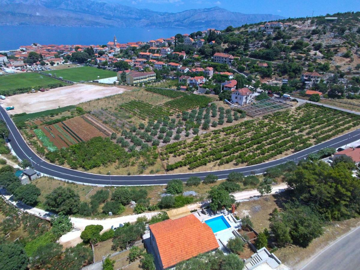 Kuca Za Odmor Toni Apartment Postira Luaran gambar