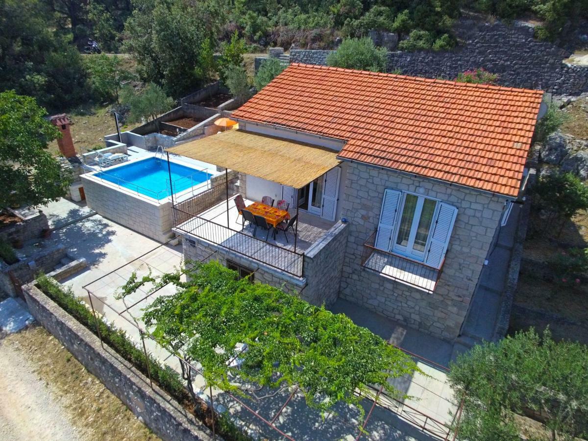 Kuca Za Odmor Toni Apartment Postira Luaran gambar