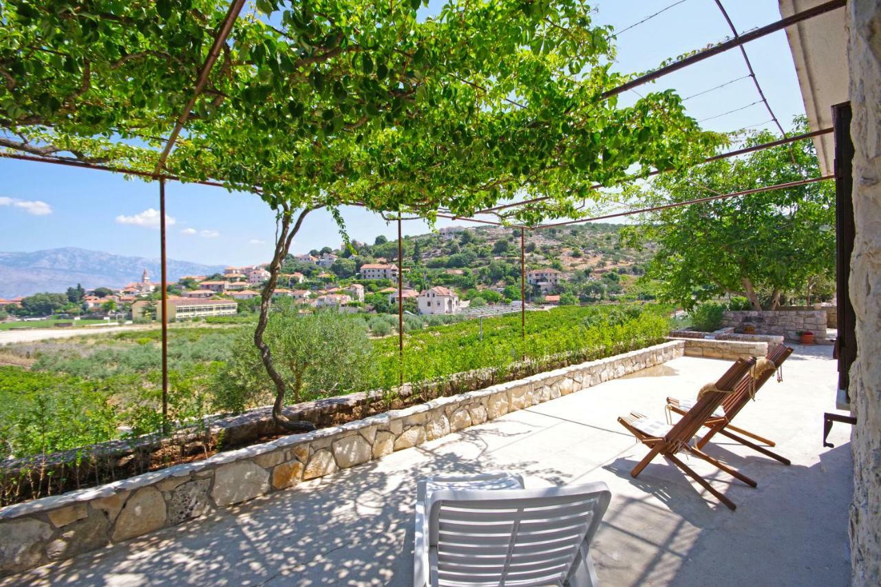 Kuca Za Odmor Toni Apartment Postira Luaran gambar