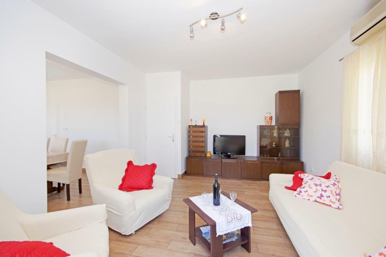 Kuca Za Odmor Toni Apartment Postira Luaran gambar